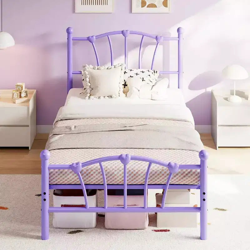 Cadre de lit plateforme en métal, taille double, avec tête de lit en forme de cœur, cadre robuste et silencieux pour enfants et adolescents, aucun sommier tapissier requis
