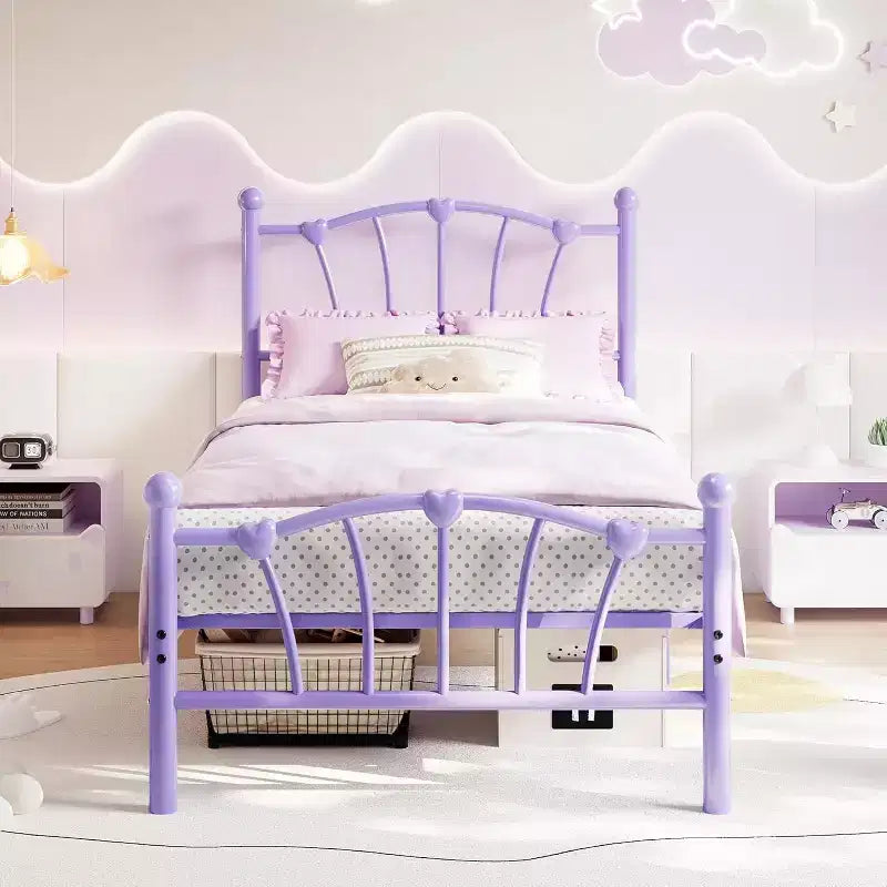 Cadre de lit plateforme en métal, taille double, avec tête de lit en forme de cœur, cadre robuste et silencieux pour enfants et adolescents, aucun sommier tapissier requis