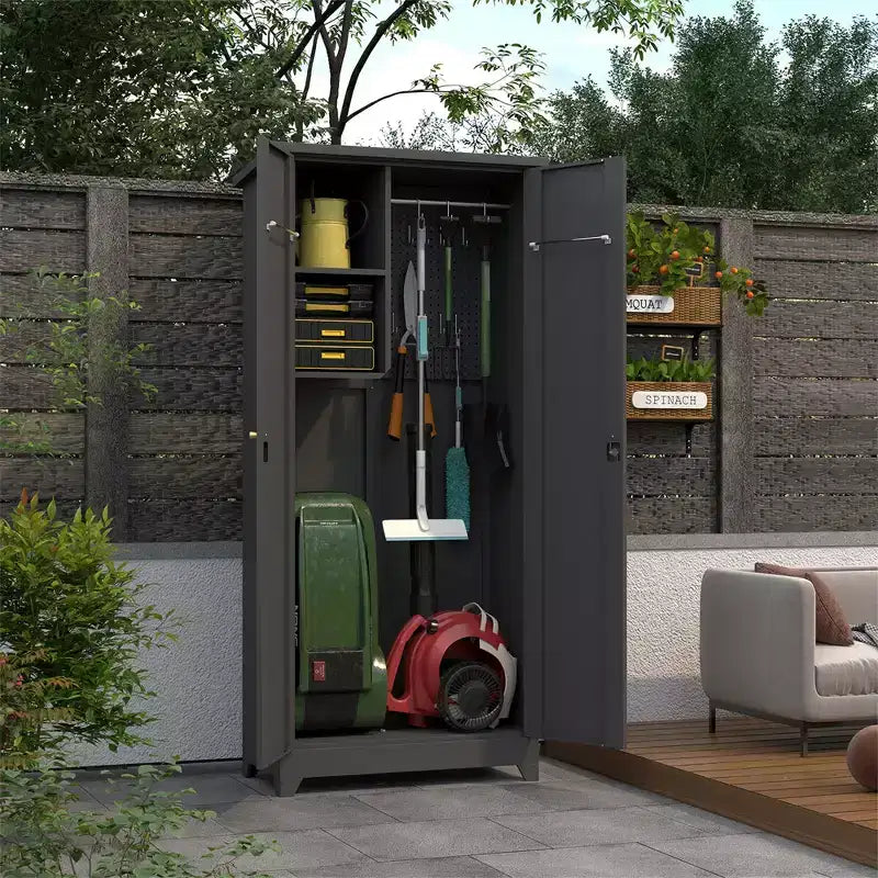 Armoire de rangement extérieure étanche avec étagères