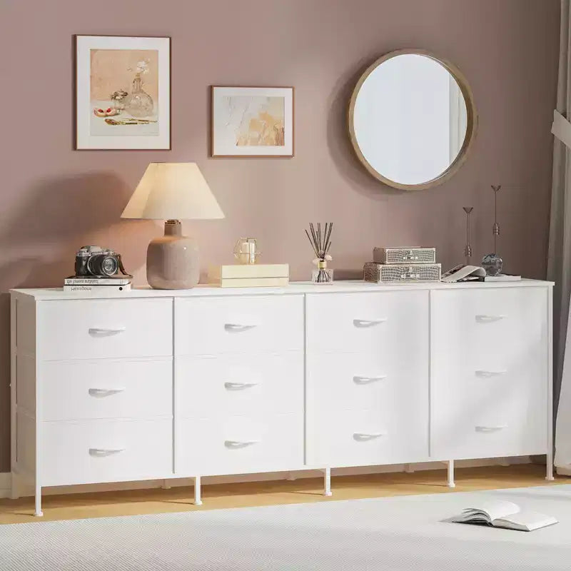 Meuble TV de 70 po avec 12 tiroirs en tissu et station de recharge, long meuble de divertissement pour téléviseur jusqu'à 80 po, table console multimédia pour salon