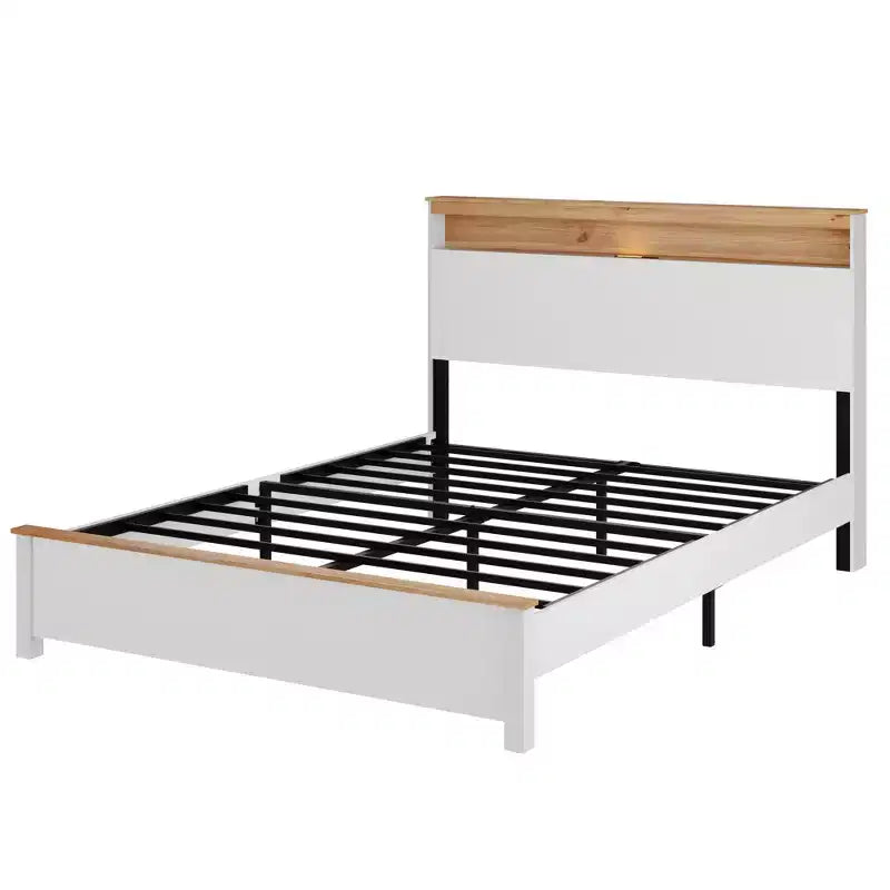 Lit plateforme grand lit/très grand lit avec tête de lit de rangement, cadre de lit plateforme en bois rustique avec station de recharge, blanc antique