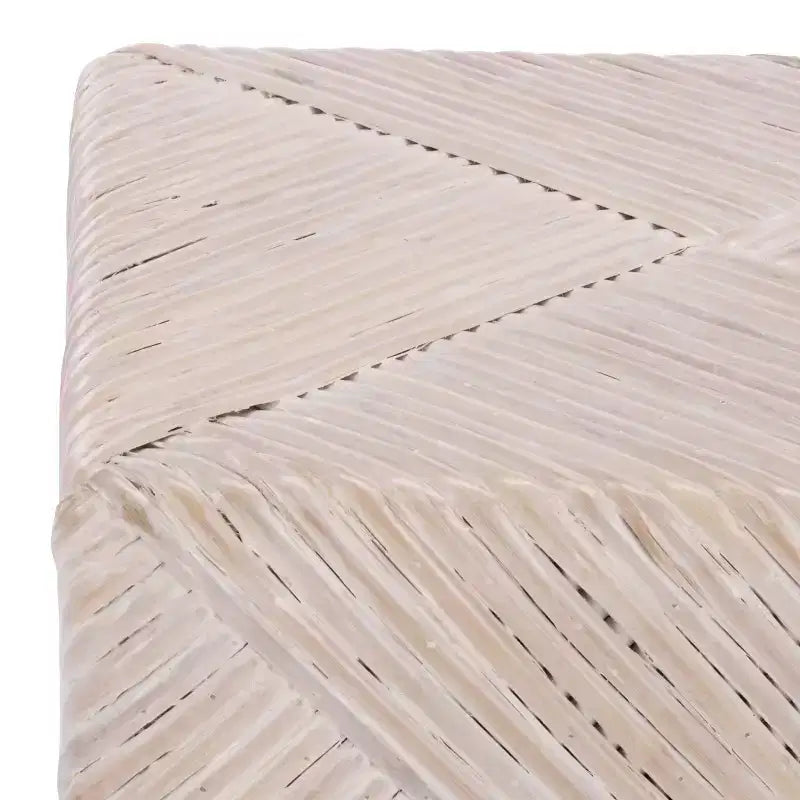 Ottoman en rotin tressé Wynrose - CWK2029 - Blanc cassé - Safavieh Couture