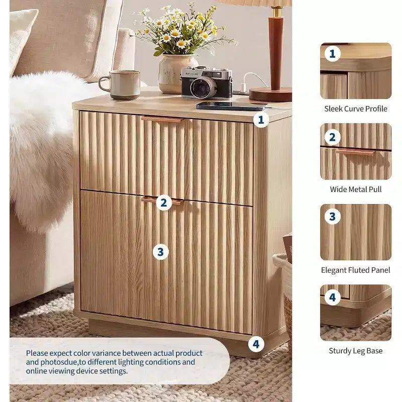 Table de chevet cannelée de 58,4 cm, 2 tiroirs en bois avec station de recharge, poignée en métal et profil incurvé, table d'appoint moderne pour chambre/salon