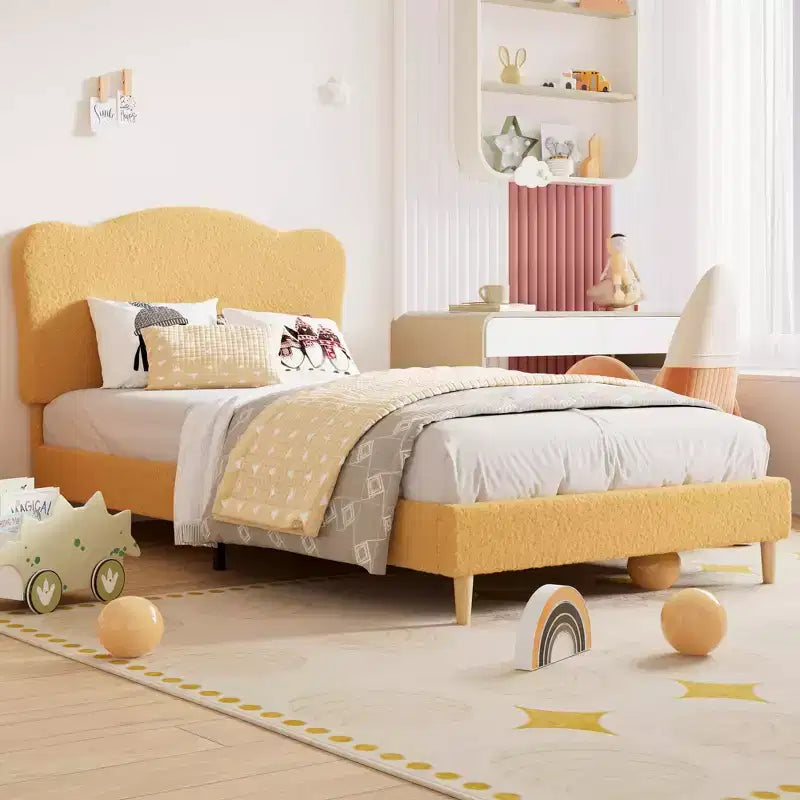 Cadre de lit rembourré pleine grandeur pour enfants, lit douillet en polaire pour filles avec tête de lit festonnée, support à lattes en bois, pas besoin de sommier.