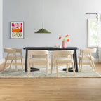 Table de salle à manger en bois massif avec chaises entièrement rembourrées
