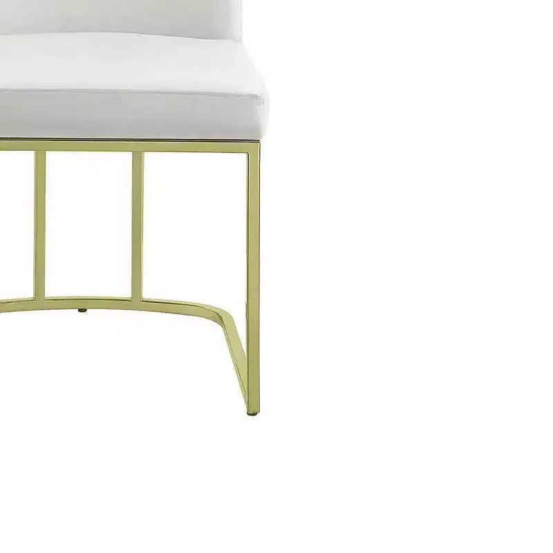 Chaise de salle à manger Zazie 19", velours beige et finition dorée - Acme Furniture : Rembourrée, sans accoudoirs, cadre en bois composite