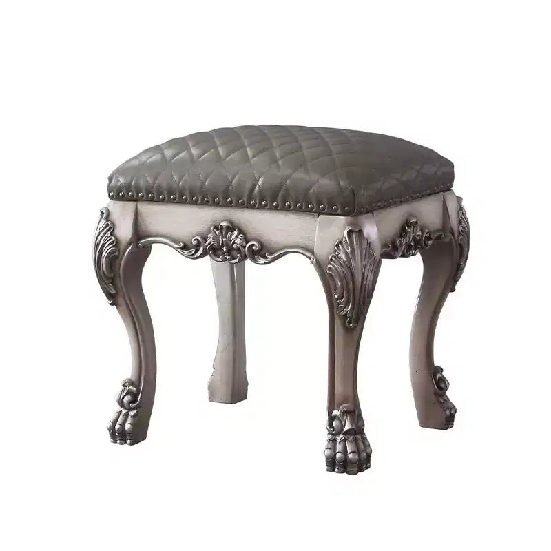 Fauteuil d'appoint Dresden 21" en PU blanc os vieilli - Acme Furniture : Élégant tabouret de coiffeuse, sans accoudoirs, revêtement en cuir