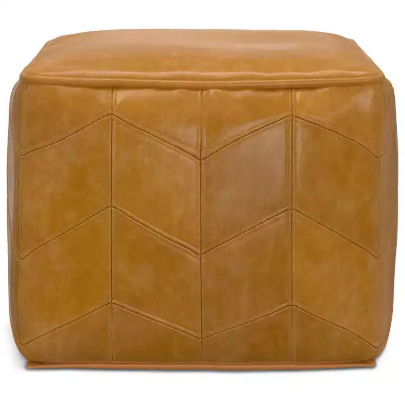 Pouffe carré Gerty de WyndenHall, marron : Cuir véritable à chevrons, aucun assemblage requis, assise rembourrée