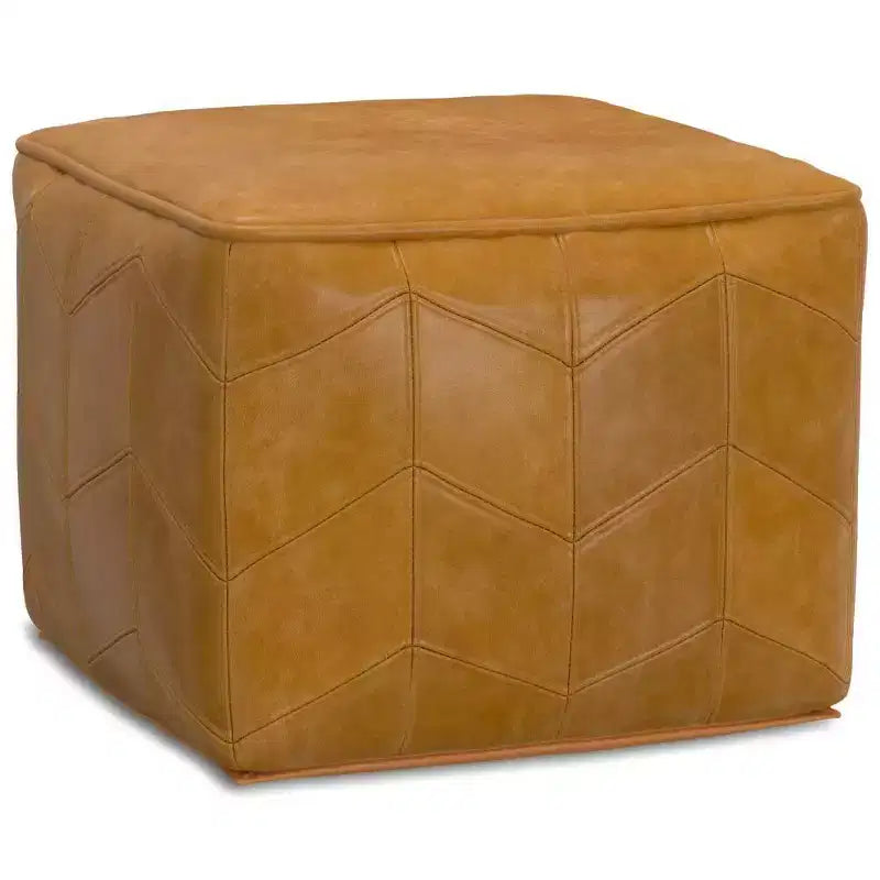 Pouffe carré Gerty de WyndenHall, marron : Cuir véritable à chevrons, aucun assemblage requis, assise rembourrée