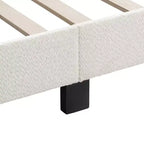 Lit plate-forme moderne Queen Heartwild en tissu bouclé blanc avec clous et tapissé, magasin ouvert 24h/24, 7j/7 : polyester, cadre en bois, sommier tapissier non requis