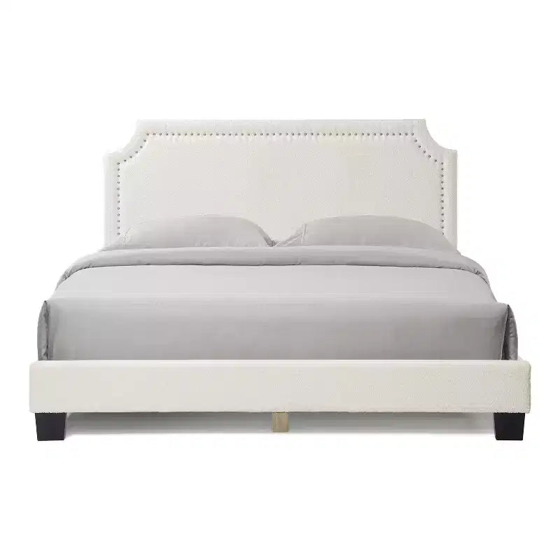 Lit plate-forme moderne Queen Heartwild en tissu bouclé blanc avec clous et tapissé, magasin ouvert 24h/24, 7j/7 : polyester, cadre en bois, sommier tapissier non requis