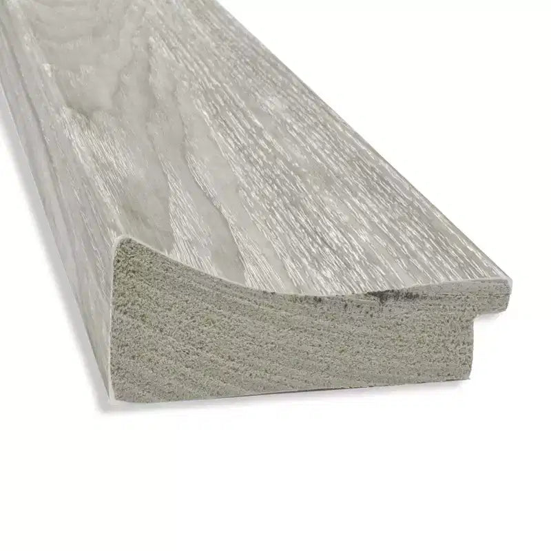 Miroir mural de salle de bain Amanti Art Dove Greywash Petite Bevel 30 x 24 po