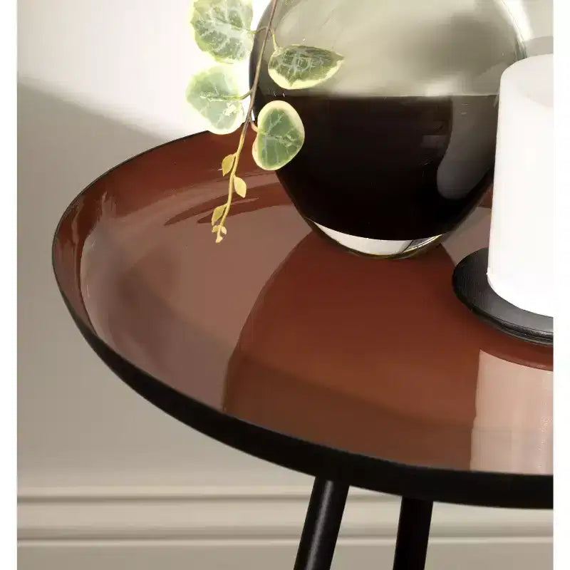 Table d'appoint ronde en métal Laranya par Kate and Laurel