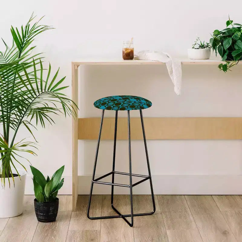 Tabouret de bar à motif à carreaux rétro Gnome Apple Muted - Deny Designs