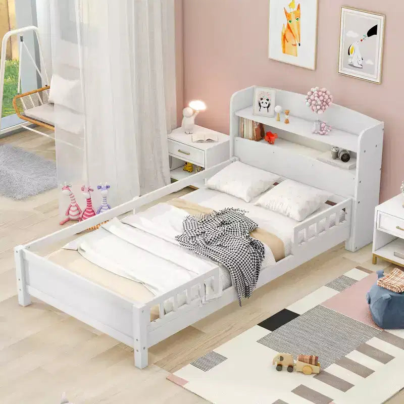 Lit plateforme en bois avec lumières LED intégrées, tête de lit de rangement et barrières de sécurité - ModernLuxe
