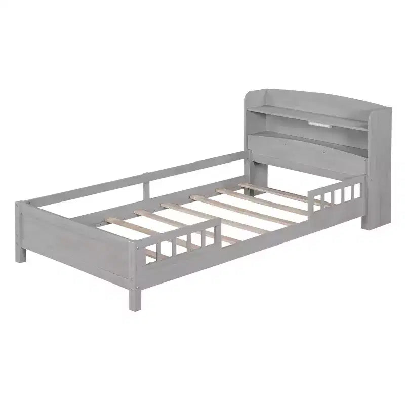 Lit plateforme en bois avec lumières LED intégrées, tête de lit de rangement et barrières de sécurité - ModernLuxe