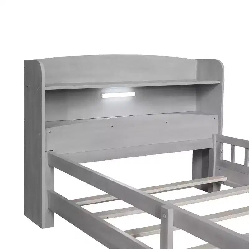 Lit plateforme en bois avec lumières LED intégrées, tête de lit de rangement et barrières de sécurité - ModernLuxe