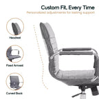 Chaise de bureau LeisureMod Harris dossier mi-hauteur, revêtement en cuir avec pivot, inclinaison et base chromée, siège de bureau moderne pour bureau à domicile ou salle de conférence
