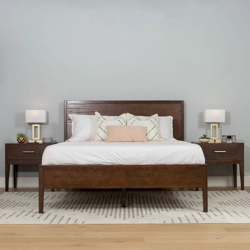 Ensemble de chambre à coucher 3 pièces « Plank and Beam » format grand lit avec 2 tables de chevet